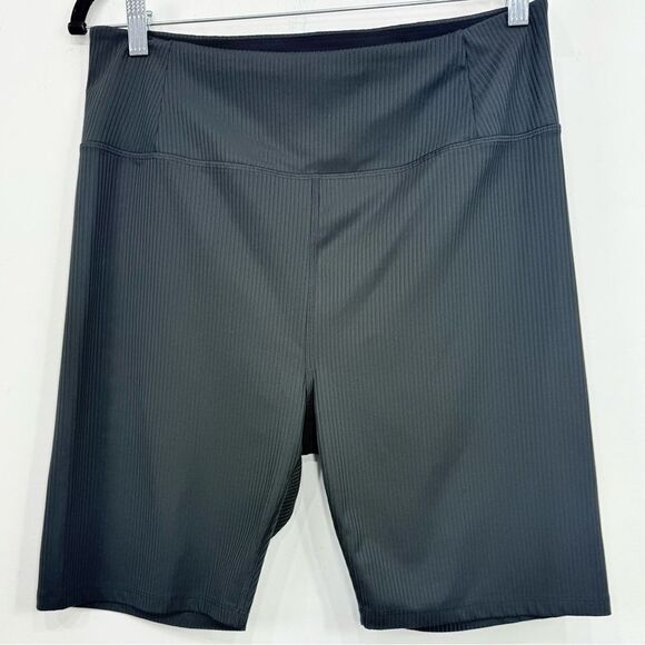 Girlfriend Collective Charcoal Gray Ribbed Biker Stretch Athletic Workout Shorts - Picture 2 of 14